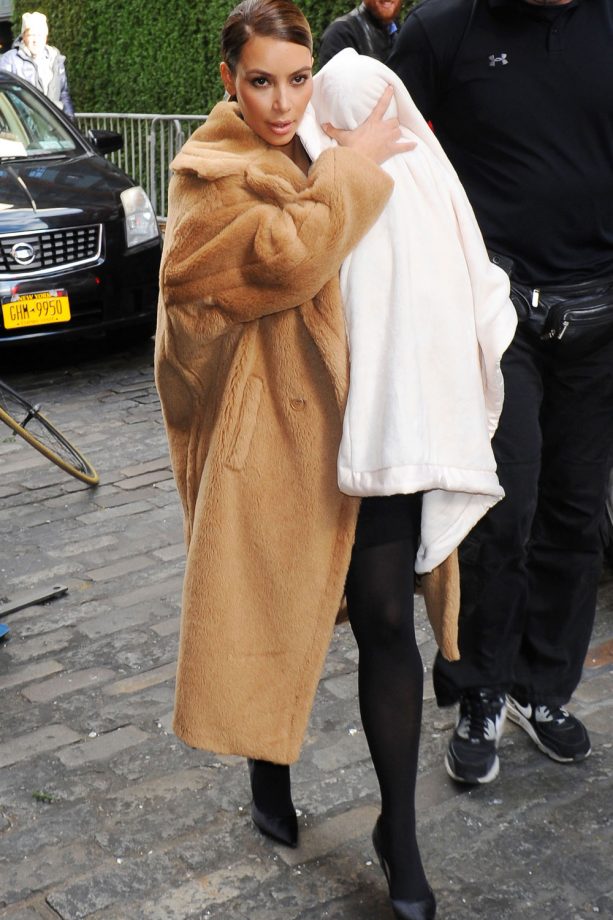 Kim Kardashian With Baby North West Out And About In New York, 2013