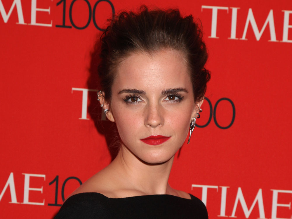 Emma Watson Takes 3 Baths A Day And Oils Her Pubes