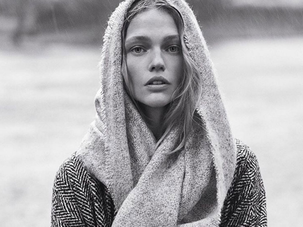 Mango Black Friday Deals: Winter Accessories To Shop Now