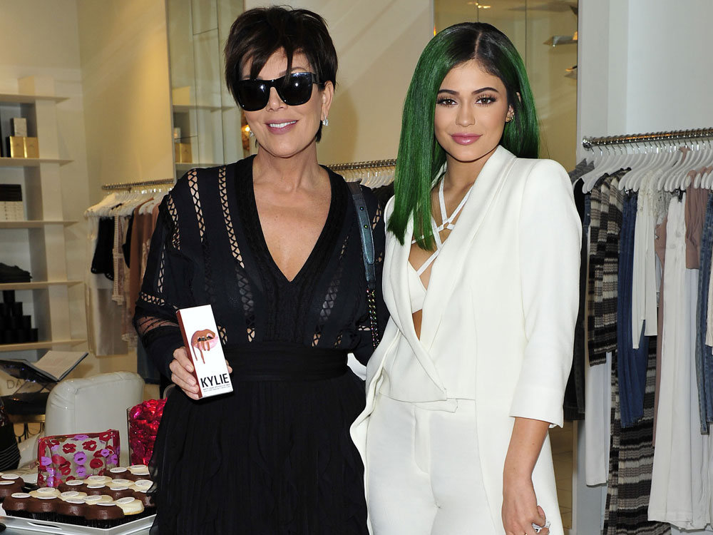Kris Jenner Thinks Daughter Kylie Should Cover Up Her Bum | Look