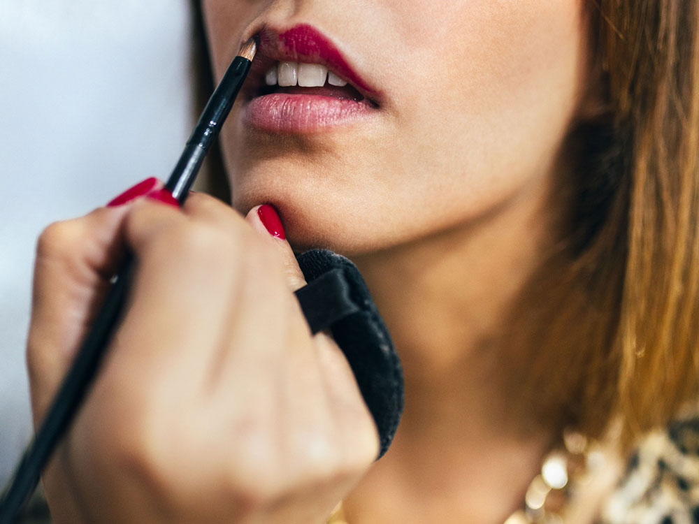 So *This* Is The Biggest Lip Liner Mistake We're Making Look