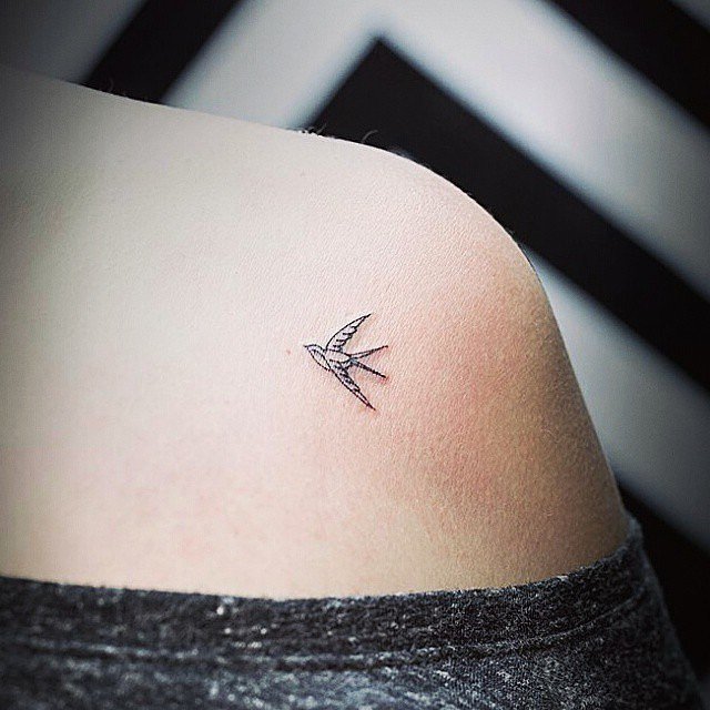 30 small tattoos every will love look 30 small tattoos every will love look