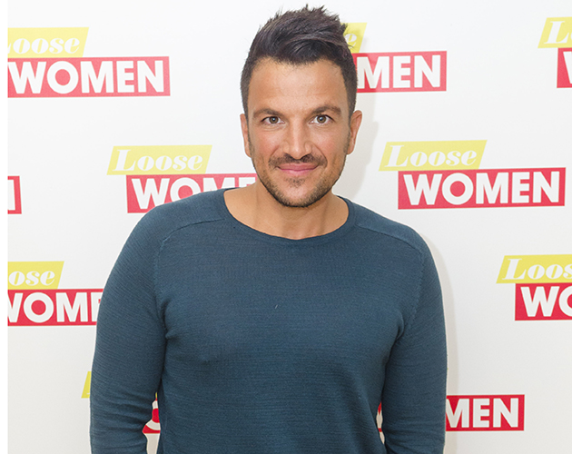peter Andre weighing children
