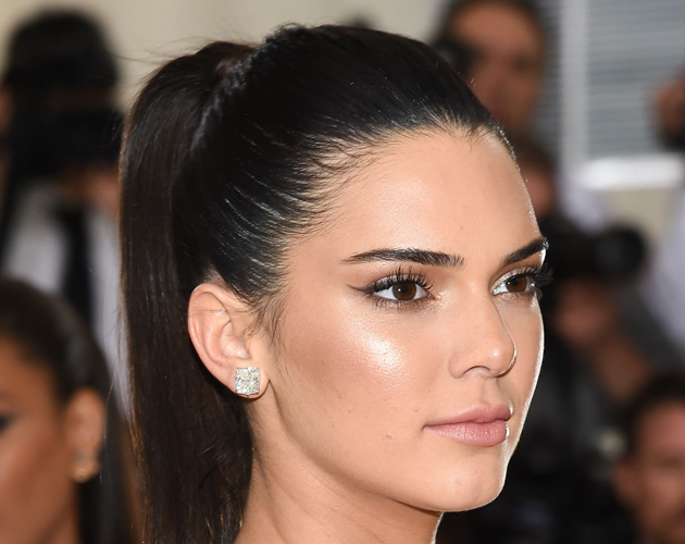 5 Party Beauty Hacks From Kendall Jenner’s Glam Squad