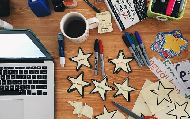 messy desks