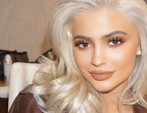kylie-jenner perfect eyelashes