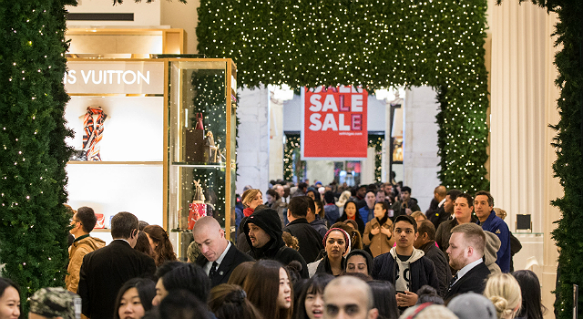 This Petition To Stop Shops From Opening On Boxing Day Is Causing Massive Controversy
