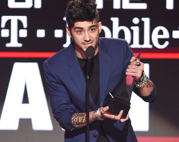 Why Everyone Is Talking About This Moment Between Zayn Malik And Niall Horan