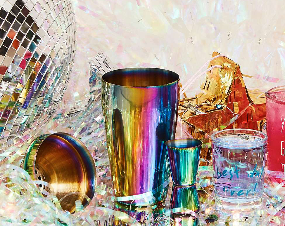 Must Have Accessories For NYE At Home