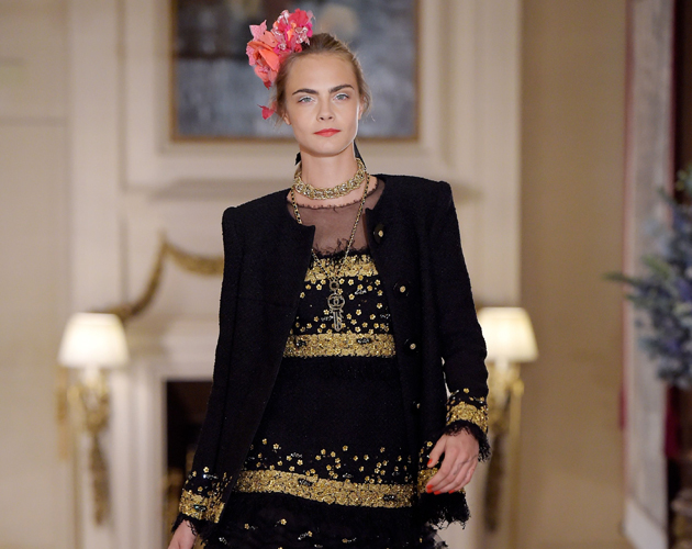 Cara’s Back! Chanel Stormed The Ritz In Paris And It Was Magical