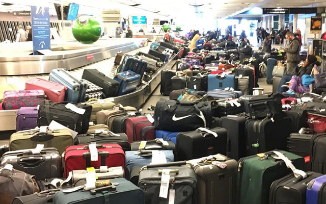 These Airport Photos Show The Real Horrors Of Travelling Home At Christmas