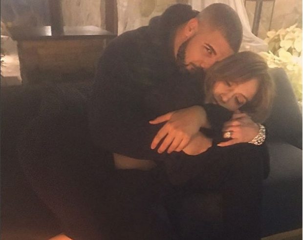 Drake dating Jennifer Lopez