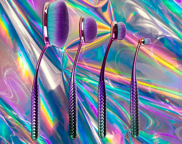 holographic brushes