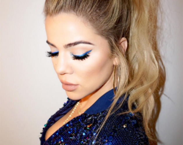 Why Khloe Kardashian’s Beach Selfie Is Confusing Her Fans