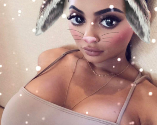 Does Kylie Jenner Have A Secret Trick For Enhancing THOSE Famous Curves?