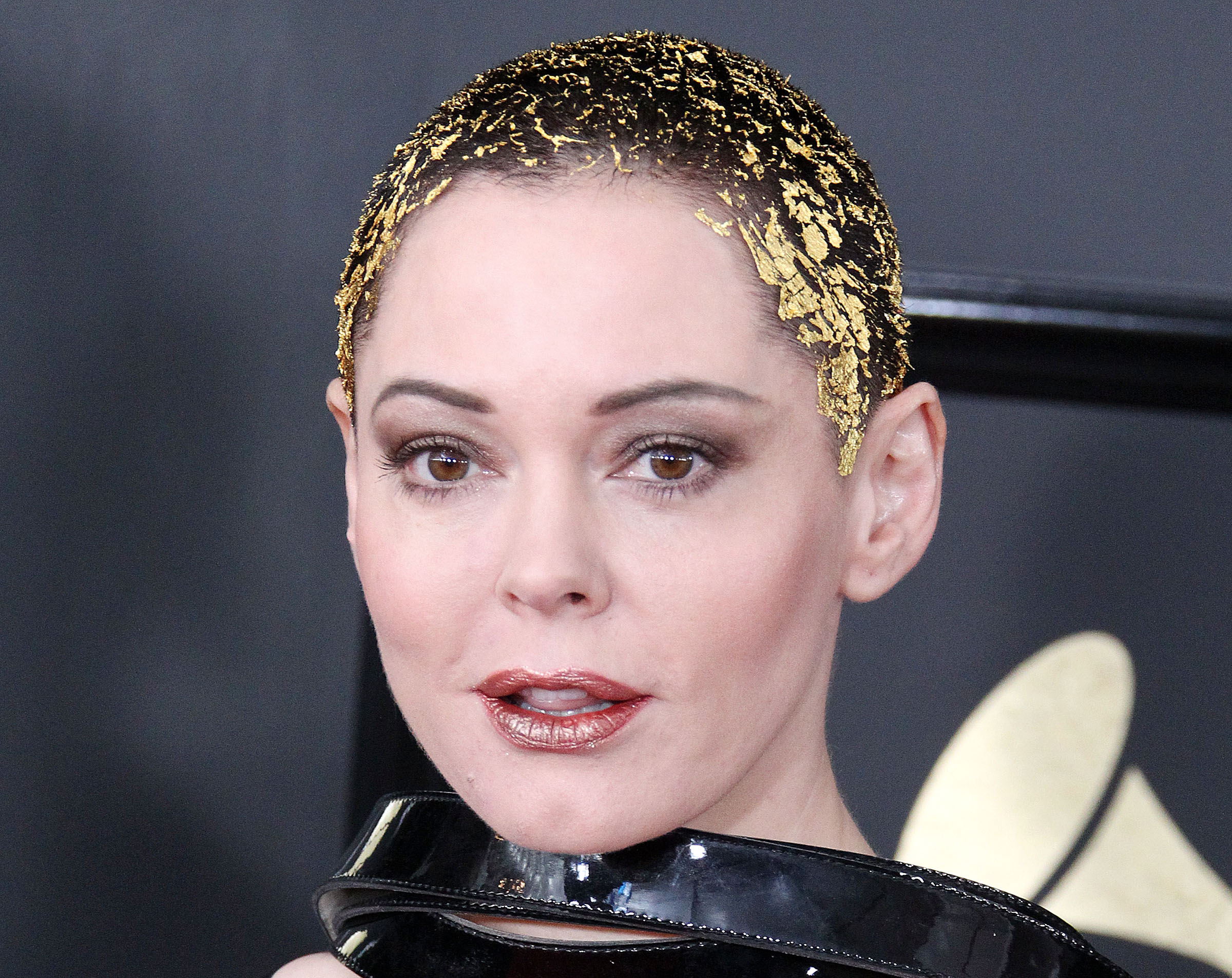 The Craziest Looks From The 2017 Grammy Awards