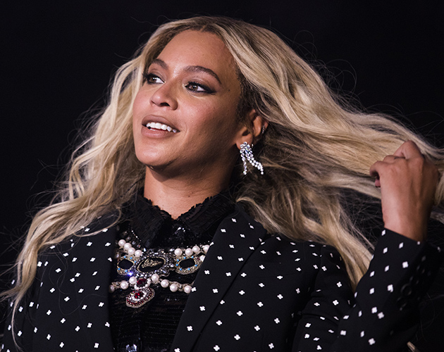How Celebrities Reacted To Beyoncé’s Big Pregnancy News