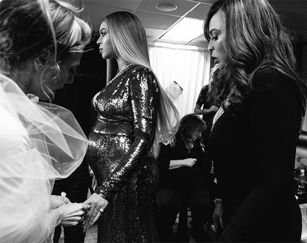 Beyoncé Shares Intimate Pictures From Backstage At The Grammys