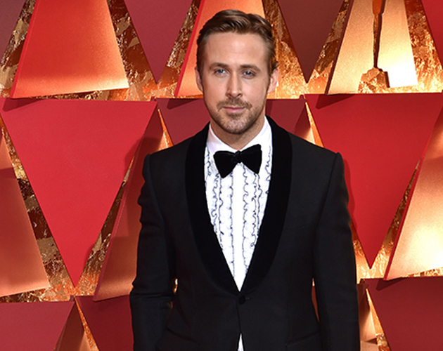 Oscars 2017: Ryan Gosling’s Frilly Shirt Divides Opinion