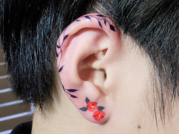 Tiny Ear Tattoos Are The New Helix Piercing