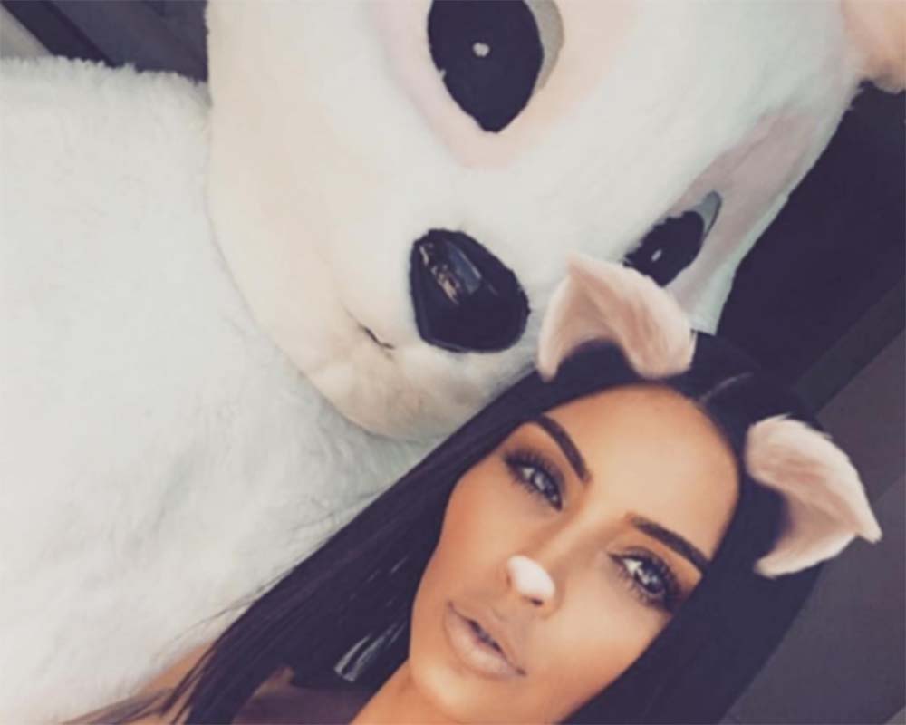 Kim Kardashian And Kanye West Cause A Frenzy With Their Easter Photos