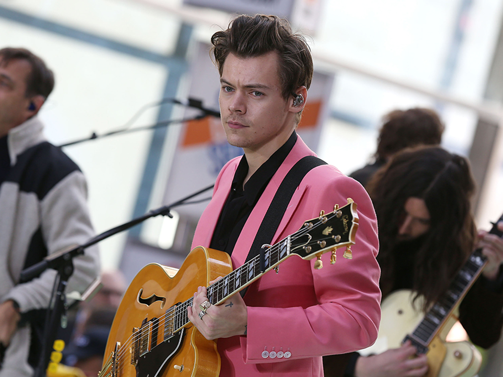 Everyone Is Losing It Over Harry Styles’ Pink Suit (Including Us)
