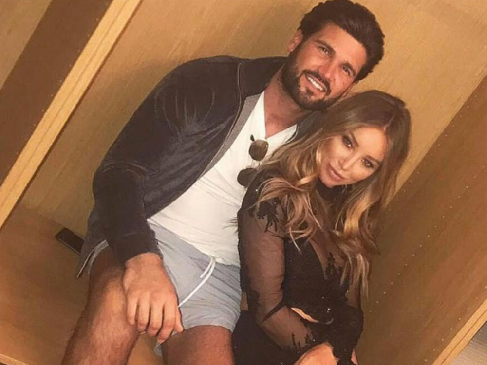 The Internet Reacts To THAT Moment On The Only Way Is Essex