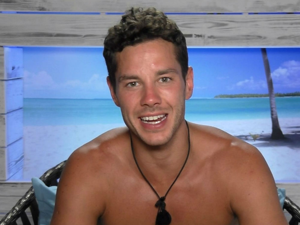 Love Island’s Scott Thomas Slams Olivia Attwood On Instagram