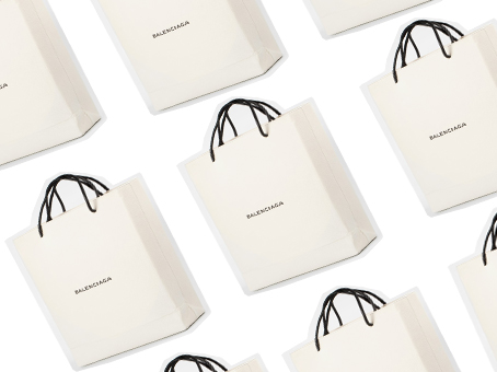 Would You Spend £900 On A Carrier Bag?