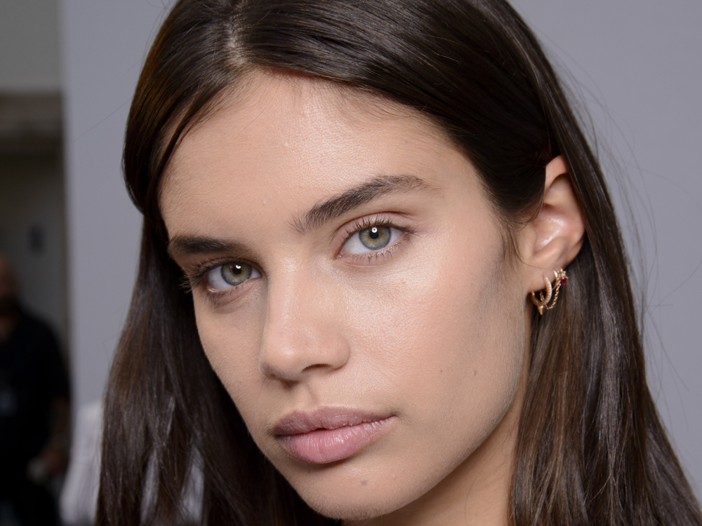This High-Street Moisturiser Sells Out Every 18 Seconds