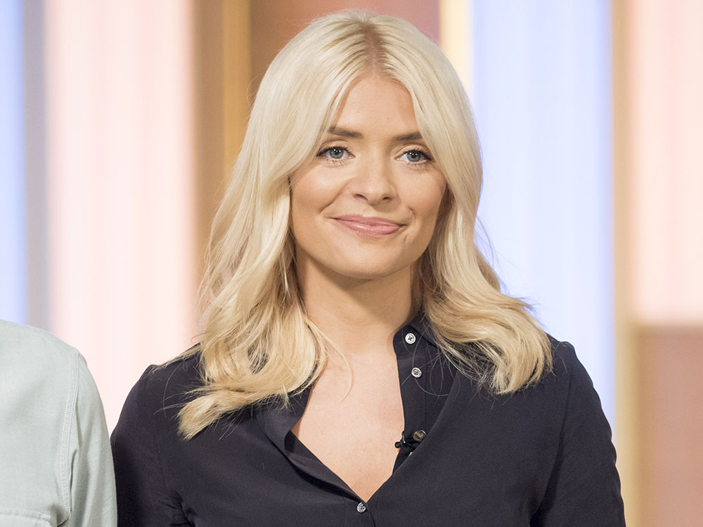 Holly Willoughby Catches One Of The Loose Women Talking About Her Weight