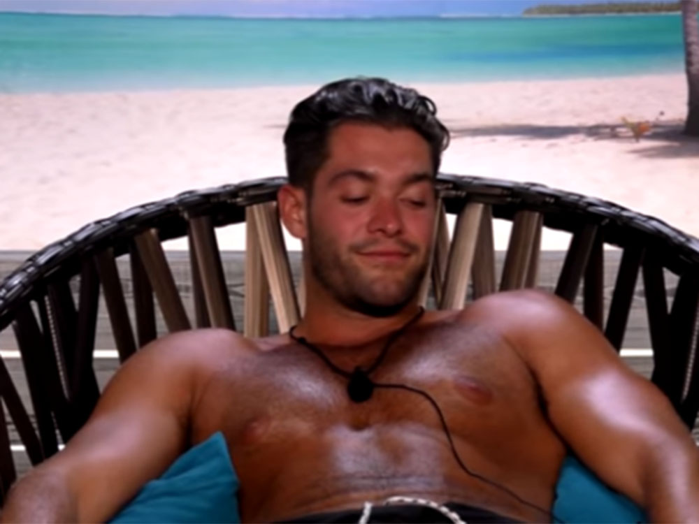 Love Island’s Jonny Responds To Being Labelled ‘Controlling And Possessive’ By Charity