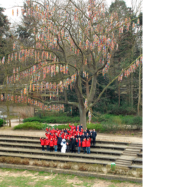 Easter records: largest Easter egg tree