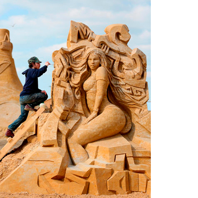 Sand art mermaid in Brighton