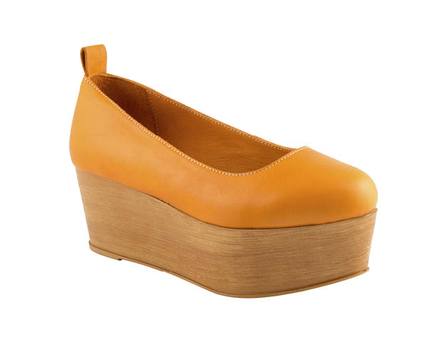 mustard shoe2