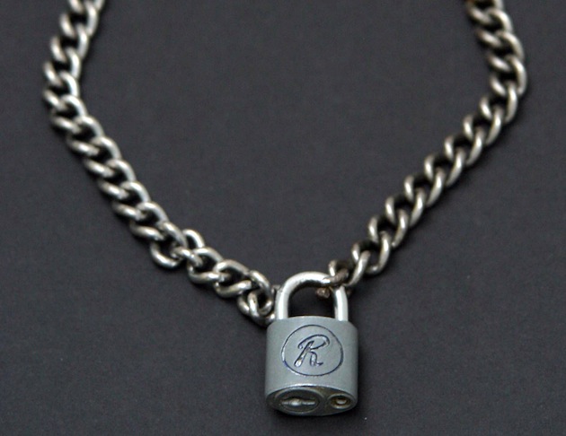 Sid vicious padlock necklace