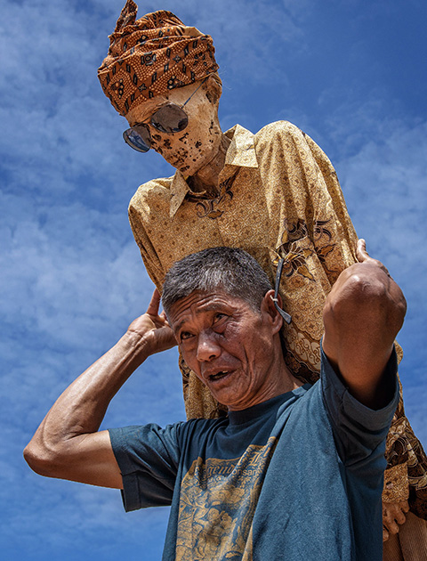 Ceremony of Cleaning Corpses during Ma'nene festival, South Sulawesi, Indonesia - Apr 2016