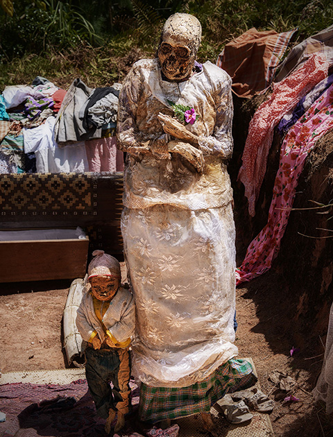 Ceremony of Cleaning Corpses during Ma'nene festival, South Sulawesi, Indonesia - Apr 2016