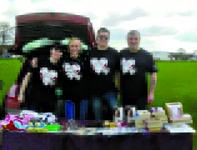 SWNS - Kirsty (L) and Kyle Morgan (2nd R)