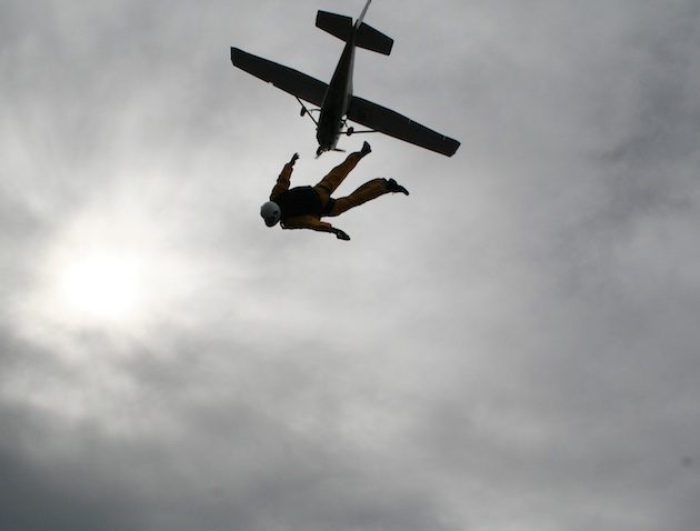 Freefalling skydiver