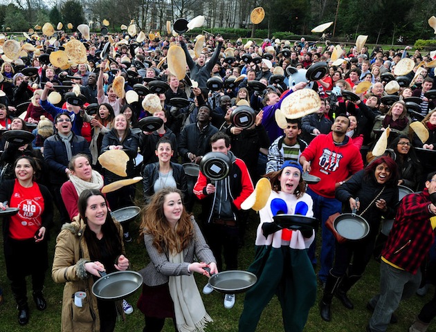 Pancake flipping record