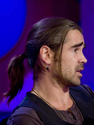 See Photos What S Colin Farrell Done To His Hair Celebsnow