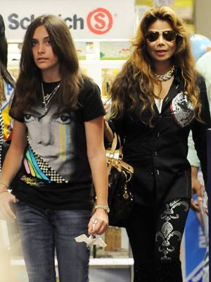 Michael Jackson S Kids Pay Tribute To The Thriller Star Celebsnow