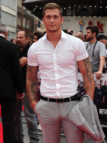 Lucky Jacqueline Jossa! Dan Osborne shows off HUGE bulge in tight ...