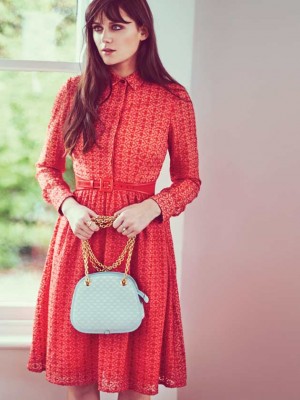 How gorgeous does Lilah look in her latest collection for Yumi? We want it all!