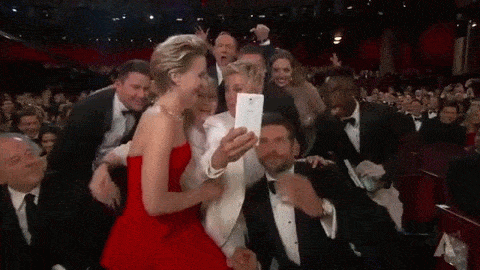 GIF Oscars Selfie