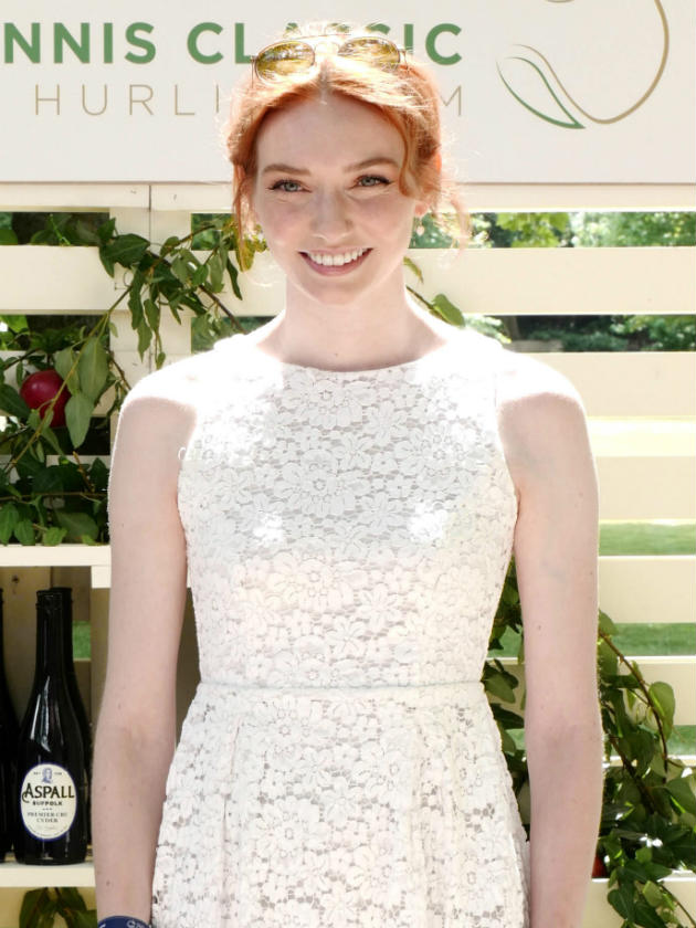 Poldark Star Eleanor Tomlinson Spotted Getting Very Cosy With Co Star