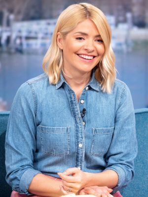 Holly Willoughby reveals she bumped into THIS celeb friend on 'perfect' holiday to the Maldives