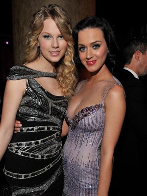 Taylor Swift sends cookies to Katy Perry as pair finally end feud: ‘Peace at last’ 1 Taylor Swift sends cookies to Katy Perry as pair finally end feud: ‘Peace at last’ 1