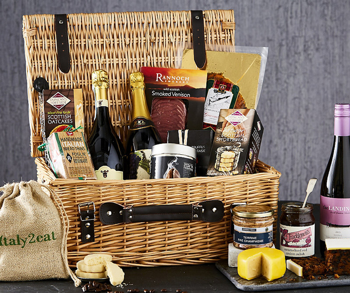 Christmas gift ideas for foodies from coffee aficionados